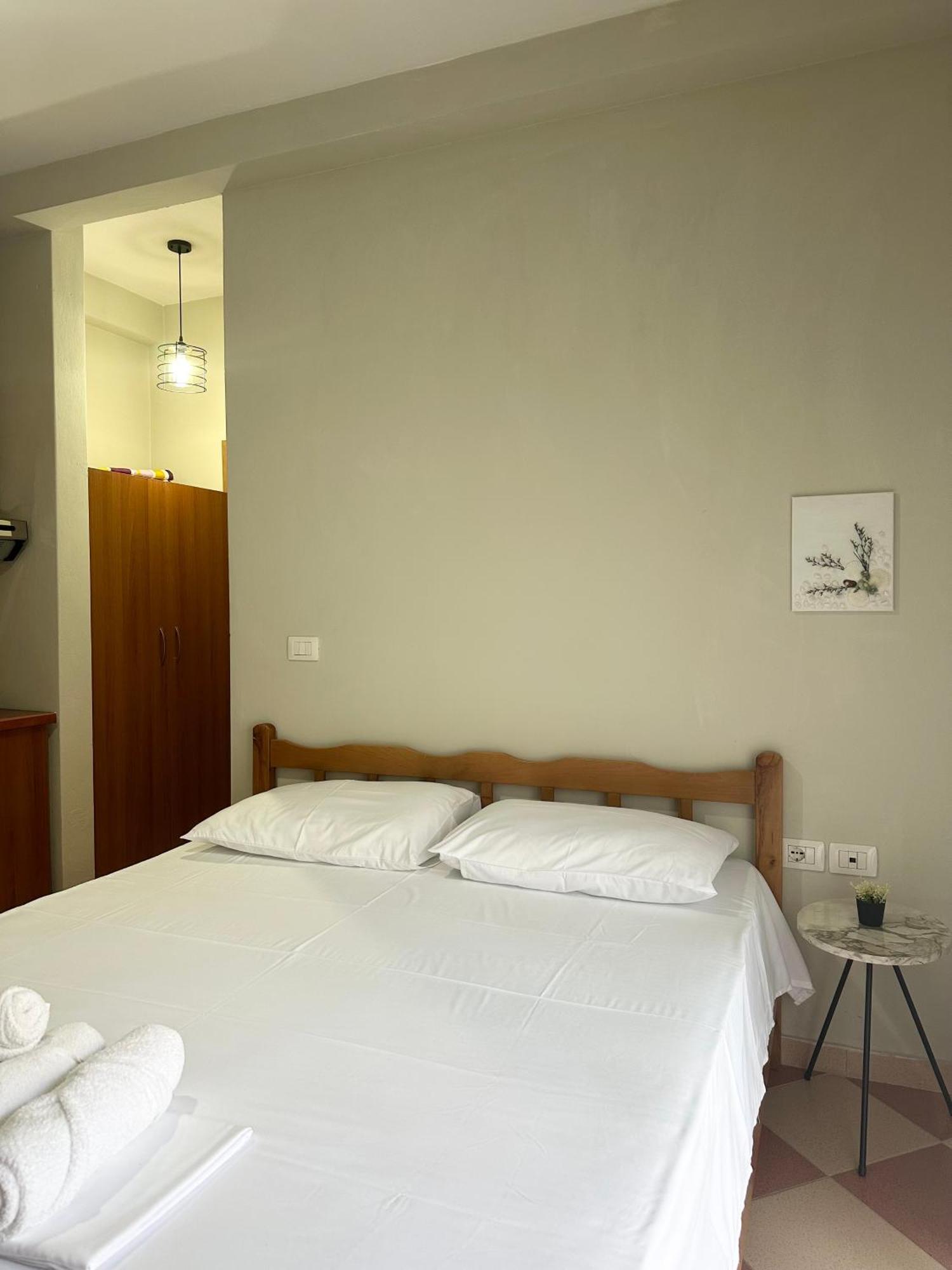 Dn Apartments Влёра Экстерьер фото