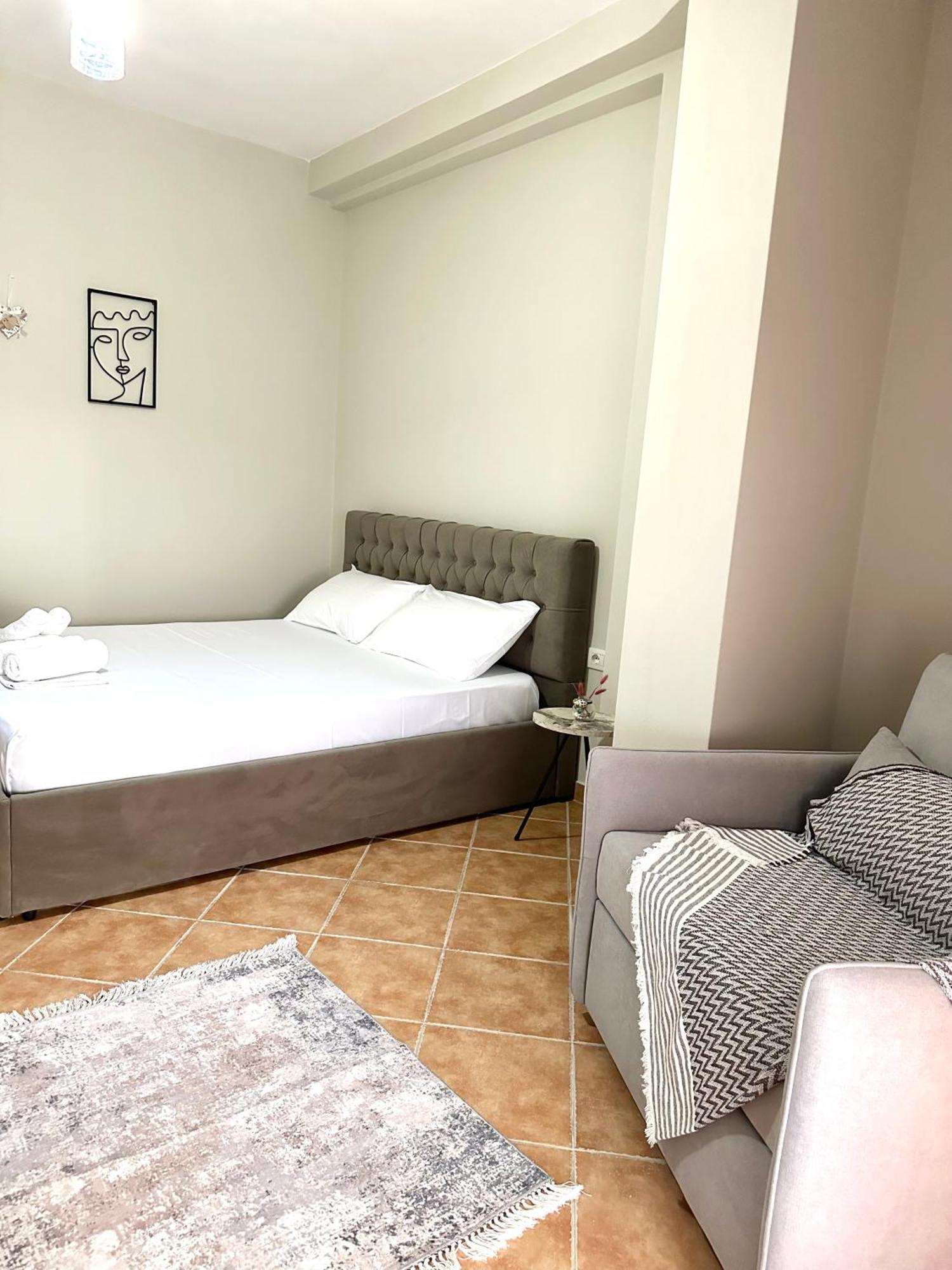 Dn Apartments Влёра Экстерьер фото